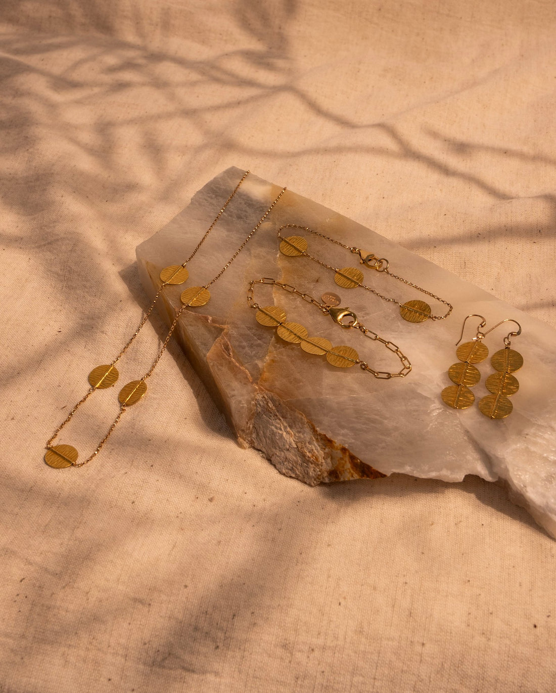 18 Kt Gold Disk Collection Necklace