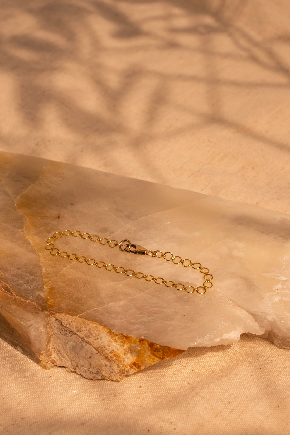 A Classic Open link 22Kt. Gold Bracelet