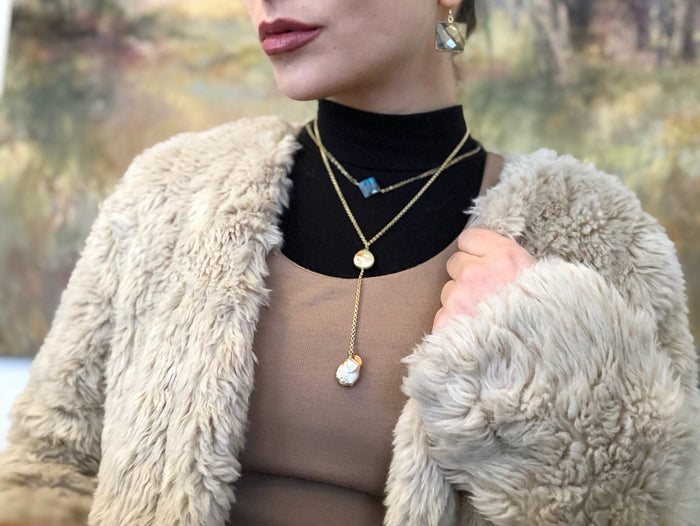 White Pearl Y Necklace