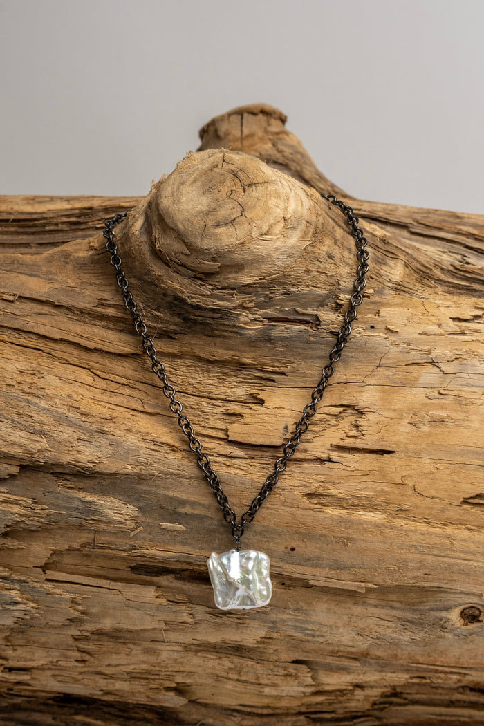 Anodized Sterling Silver Rolo Chain with Large Baroque Pearl Drop
